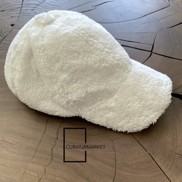 Marni: M Faux Fur Terry Cloth Embroidered Logo Baseball Cap FW24 - Picture 4 of 13